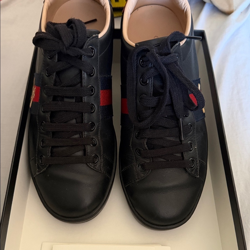 Gucci miro soft